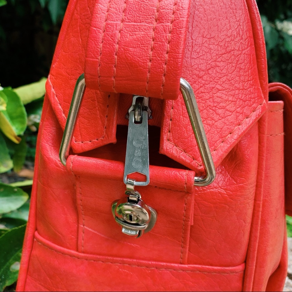 SOLD 70's SAMSONITE Silhouette Coral Red Carryall - Picture 3 of 8